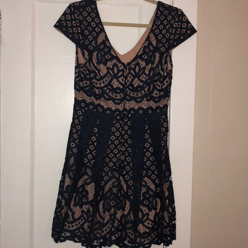 Dress - Picture 2 of 2
